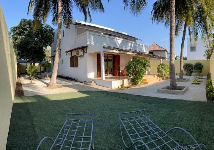 location Villa Saly Niaikhniaral