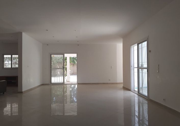 à vendre Maison contemporaine Saly