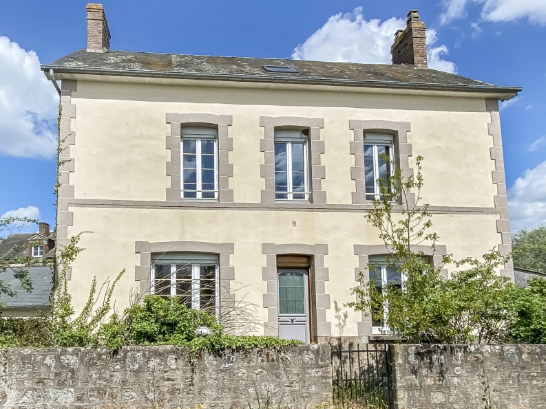 sale Maison bourgeoise Lassay Les Chateaux - Photo 1