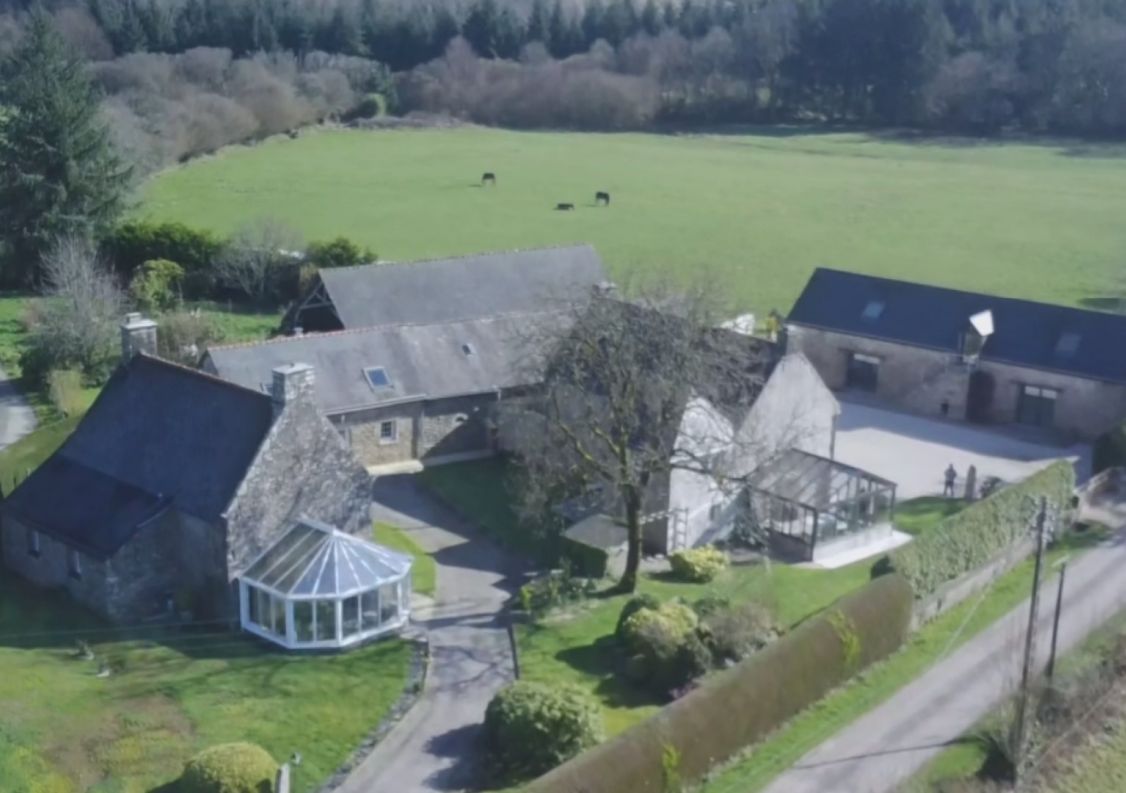 vente Corps de ferme Scaer