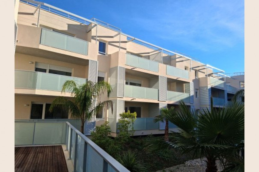 vente Appartement en résidence Agde - Photo 2