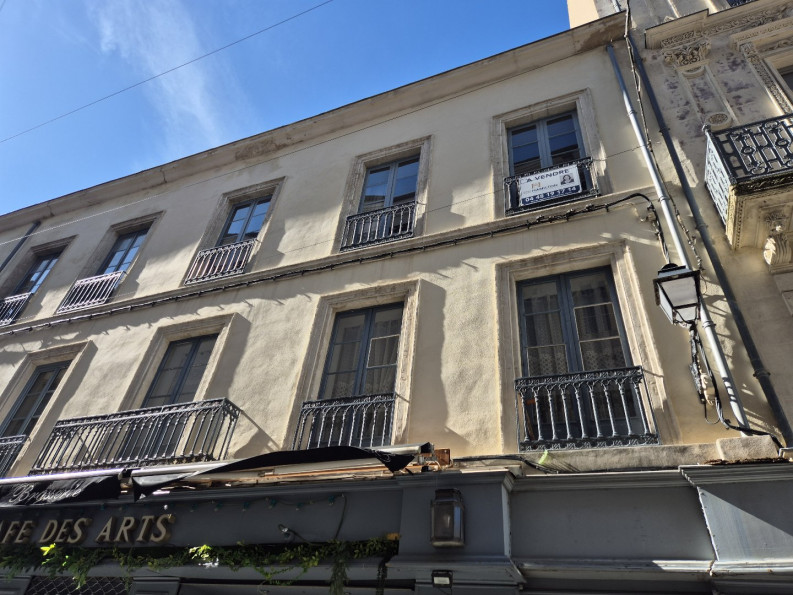 sale Appartement rénové Beziers - Photo 2