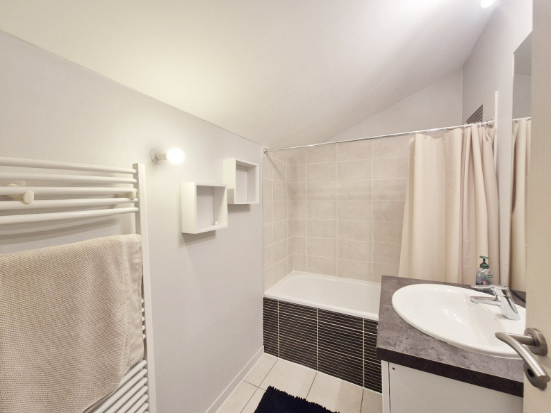 vente Appartement rénové Beziers - Photo 10