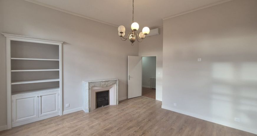 vente Appartement bourgeois Beziers