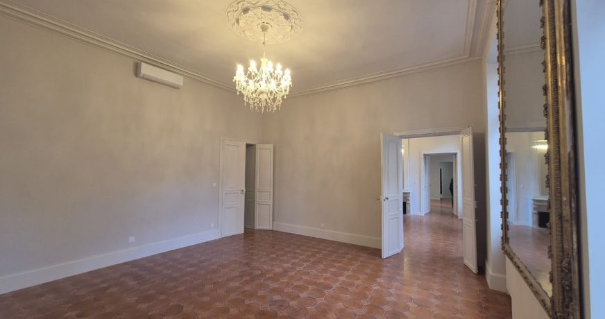 vente Appartement bourgeois Beziers