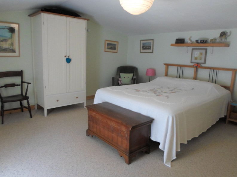 sale Maison de village Villeneuve La Comtesse - Photo 7