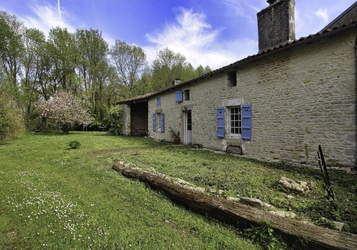 sale Maison de caractère Dampierre Sur Boutonne