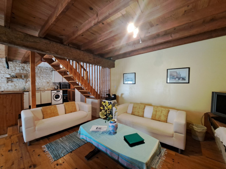 vente Maison Saint Pierre De Juillers - Photo 3