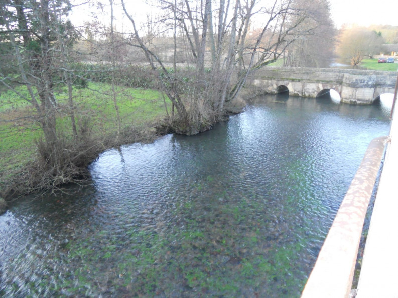 sale Maison de caractère Salles - Photo 10