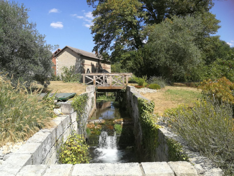 sale Maison de caractère Salles - Photo 3