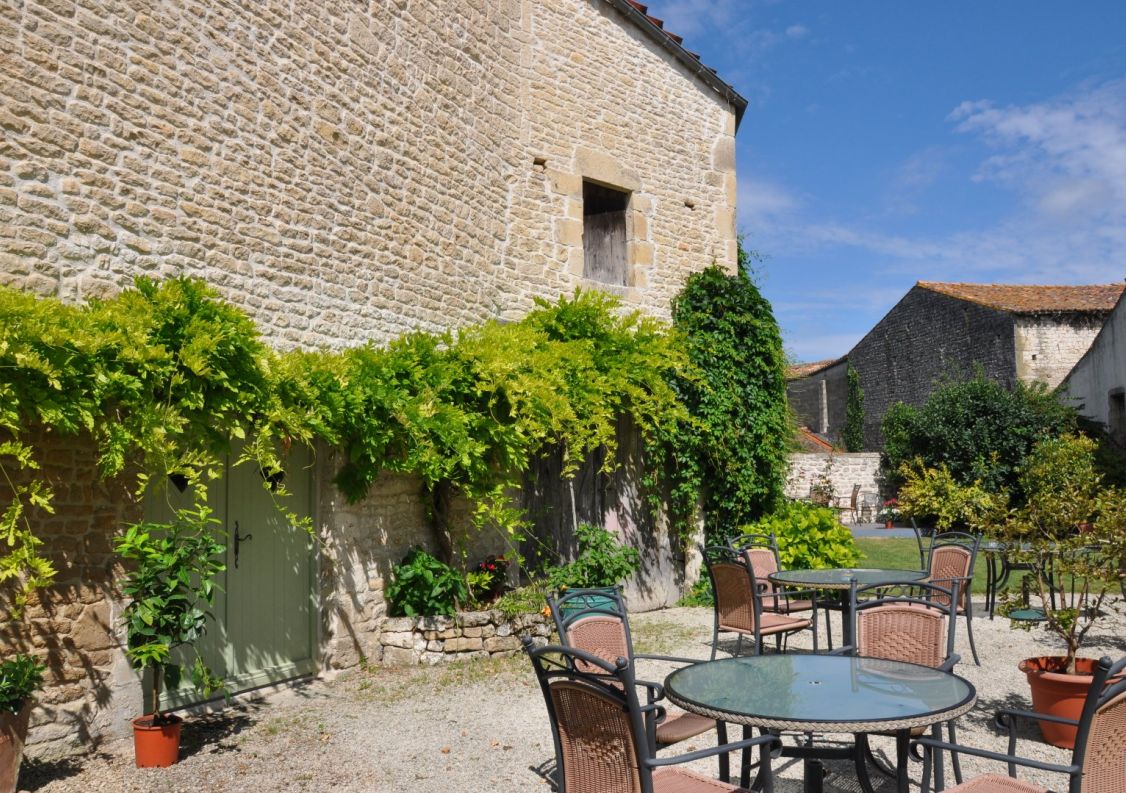 vente Hôtel Aulnay