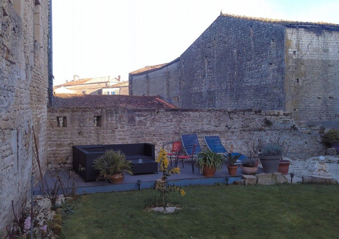 vente Hôtel Aulnay