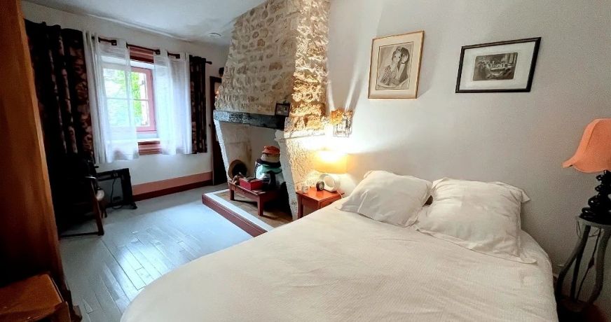 vente Maison et dépendances Le Gua