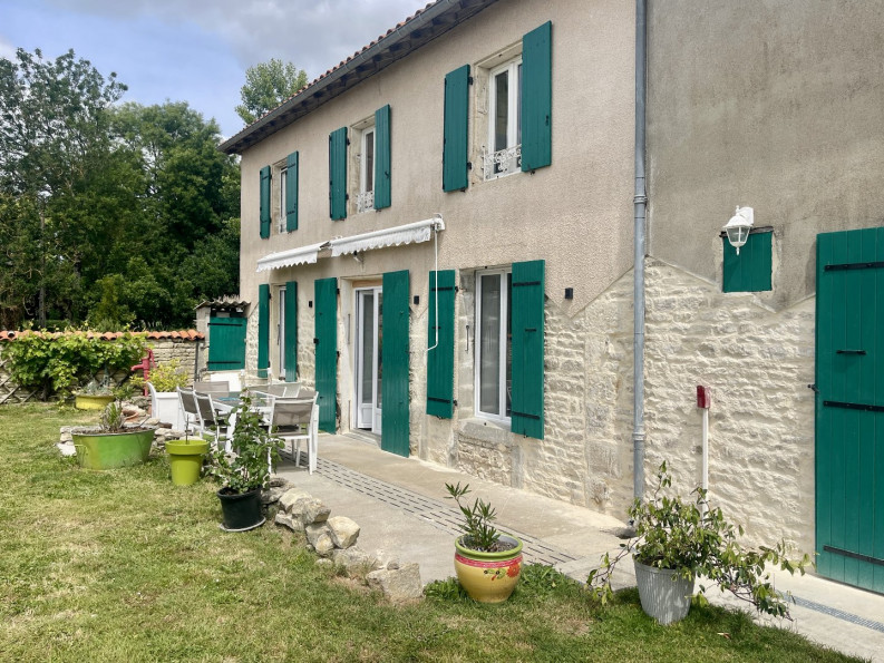 vente Maison Villefollet - Photo 10
