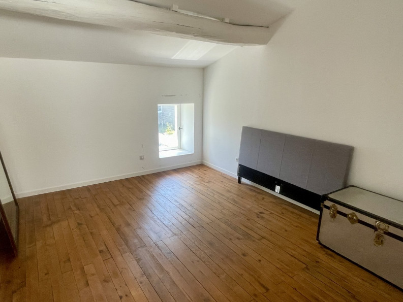 sale Maison de village Loulay - Photo 13