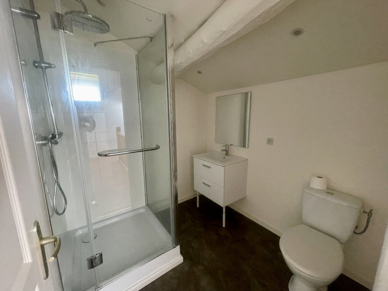 sale Maison de village Loulay - Photo 6