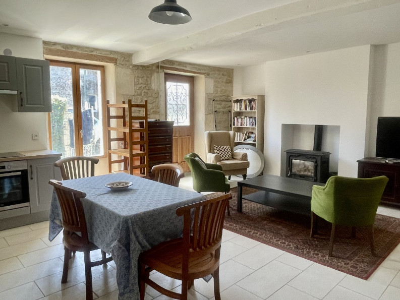 sale Maison de village Loulay - Photo 12