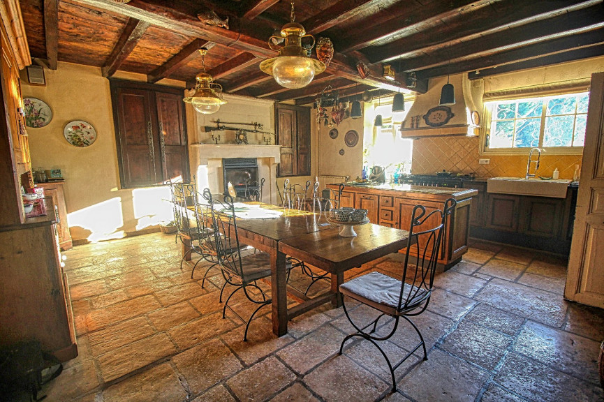 sale Maison de caractère Prisse La Charriere - Photo 4