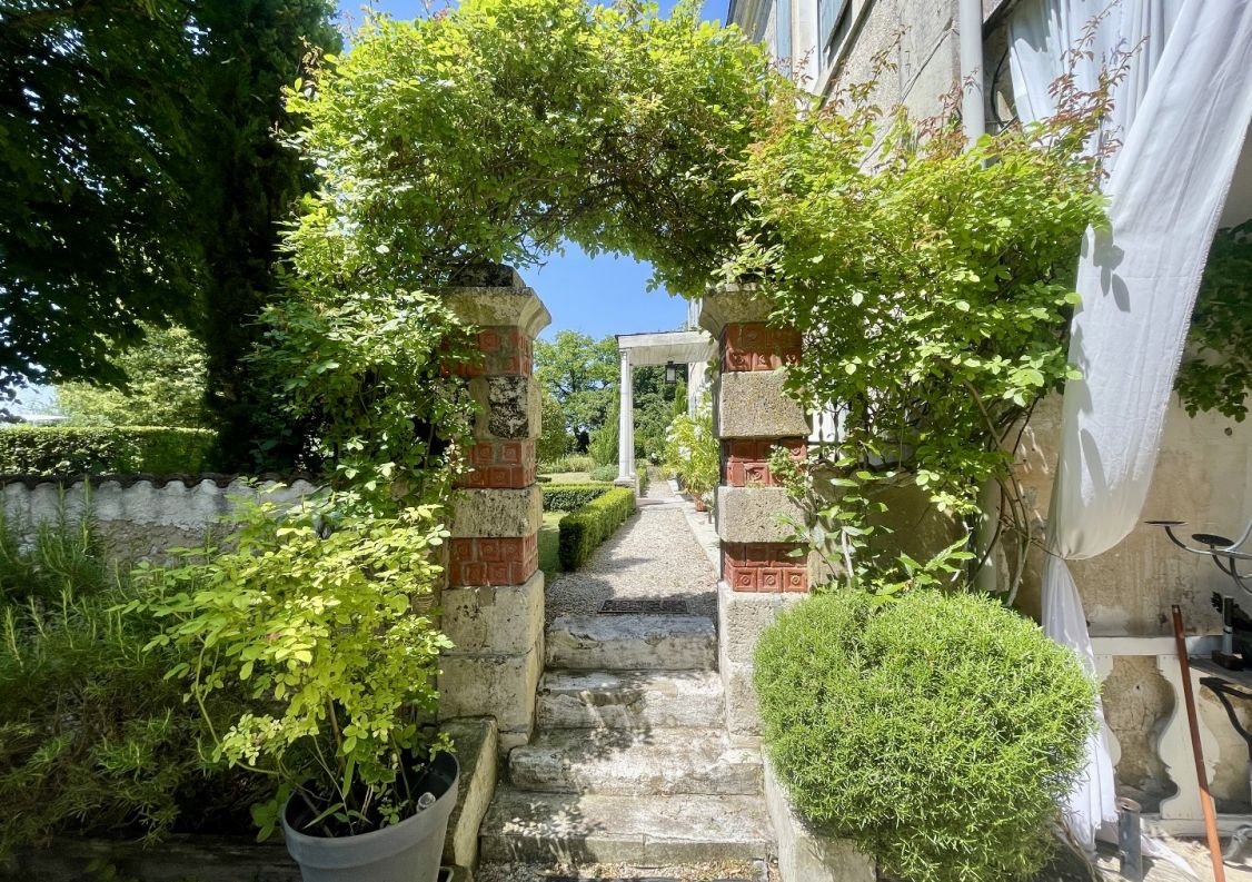vente Maison de maître Saint Denis Du Pin