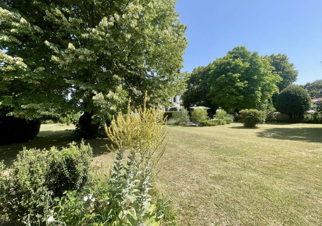 vente Maison de maître Saint Denis Du Pin