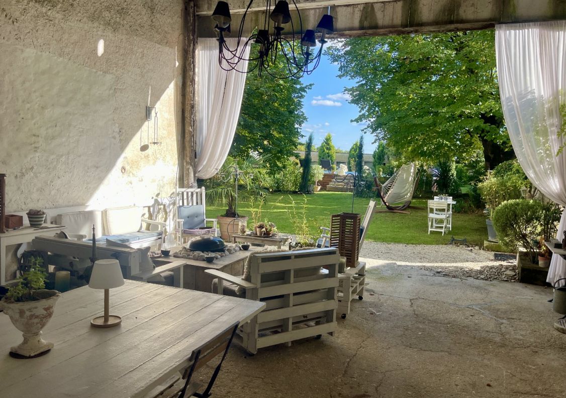 vente Maison de maître Saint Denis Du Pin