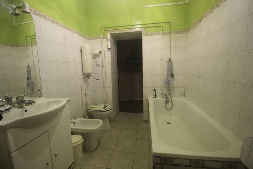 sale Maison de village Villeneuve La Comtesse - Photo 8