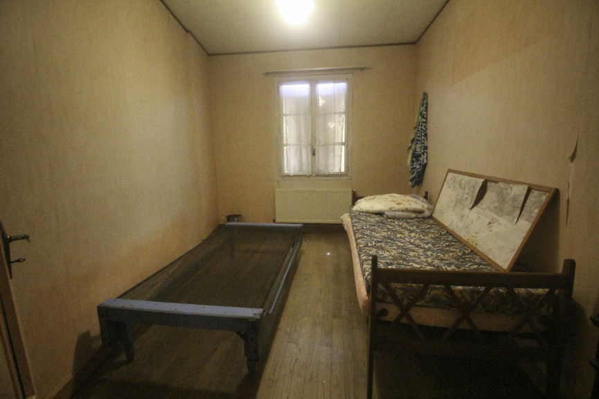 sale Maison de village Villeneuve La Comtesse - Photo 9