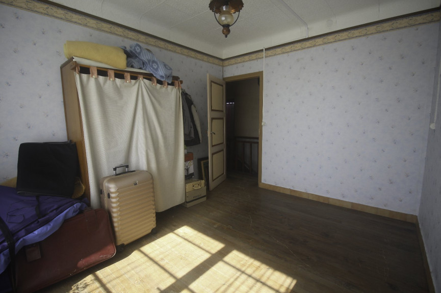 sale Maison de village Villeneuve La Comtesse - Photo 6