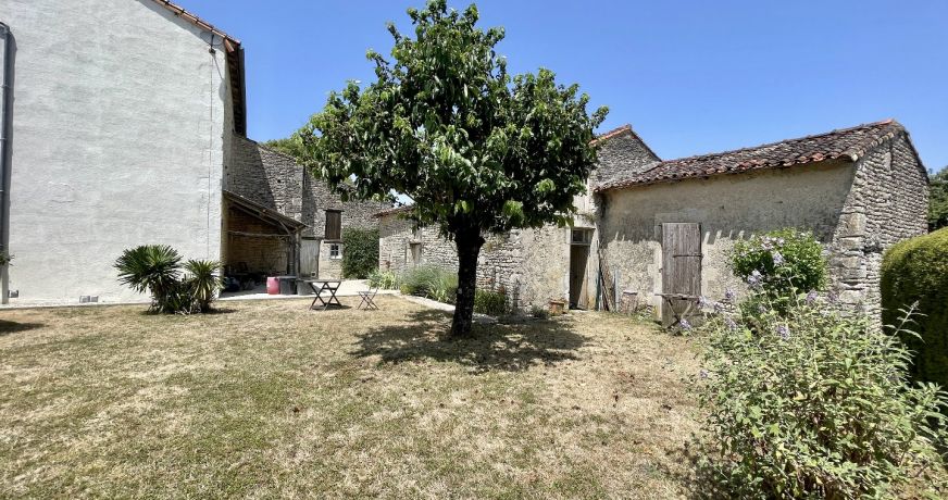 vente Maison de village Loubille