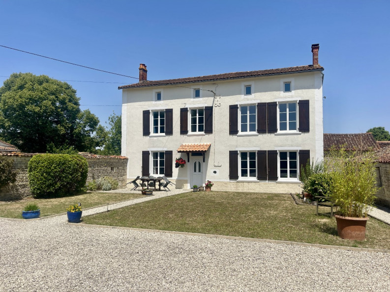 vente Maison Loubille - Photo 1