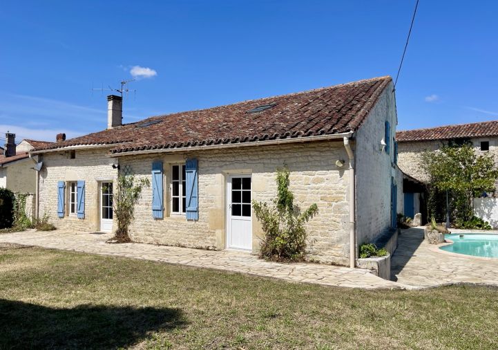 vente Maison de caractère Fontaine Chalendray