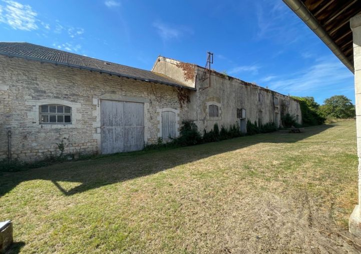 vente Immeuble à rénover Port D'envaux