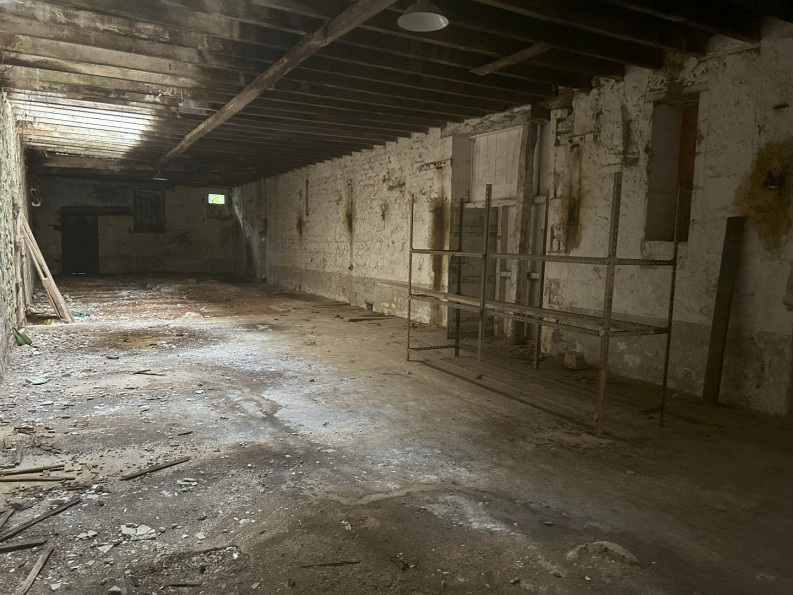 sale Immeuble à rénover Port D'envaux - Photo 12