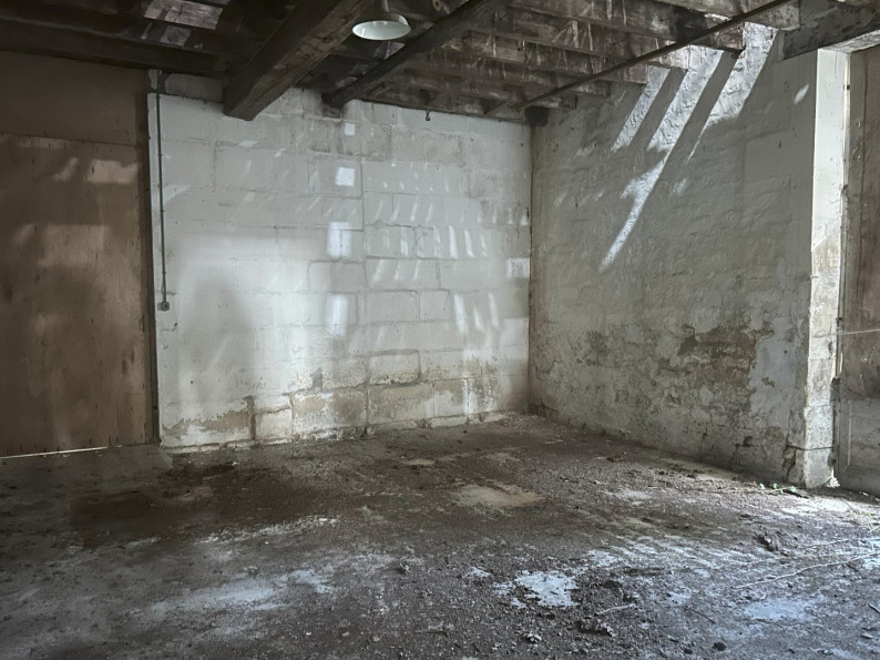 sale Immeuble à rénover Port D'envaux - Photo 16