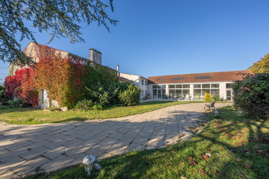 vente Maison bourgeoise Saint Mard - Photo 9