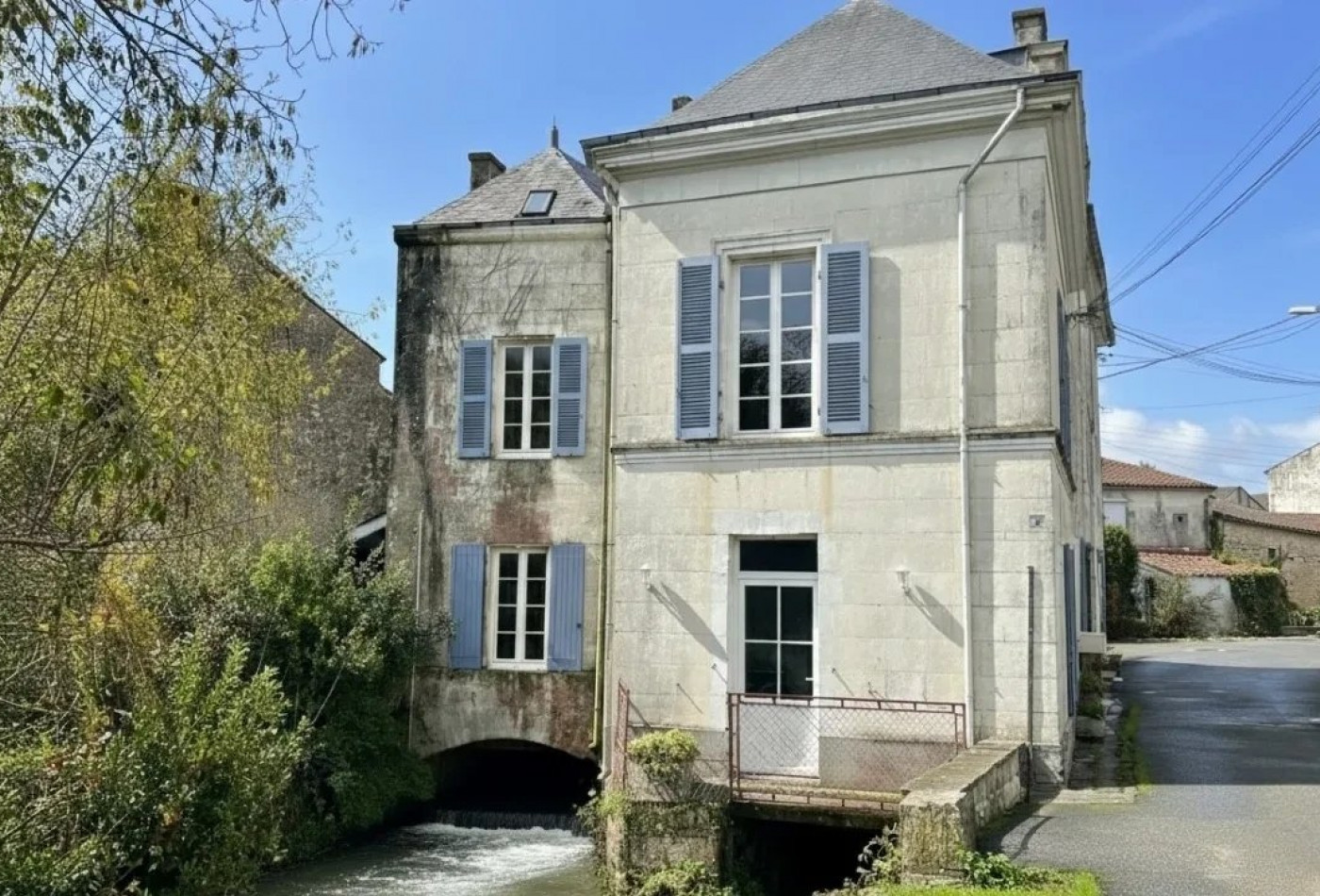 vente Maison Saint Jean D'angely - Photo 1