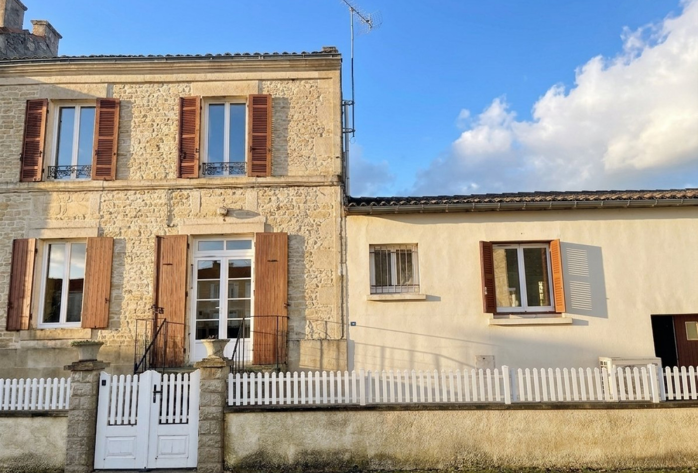 vente Maison Saint Georges De Longuepierre - Photo 1