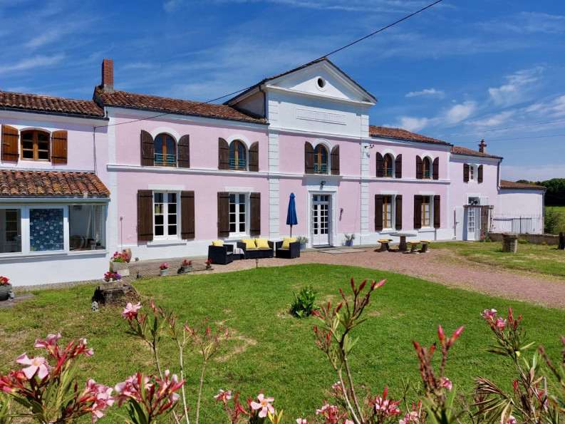 vente Maison Saint Jean D'angely - Photo 1