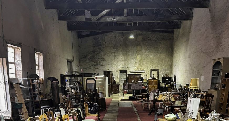 vente Maison et dépendances Saint Jean D'angely