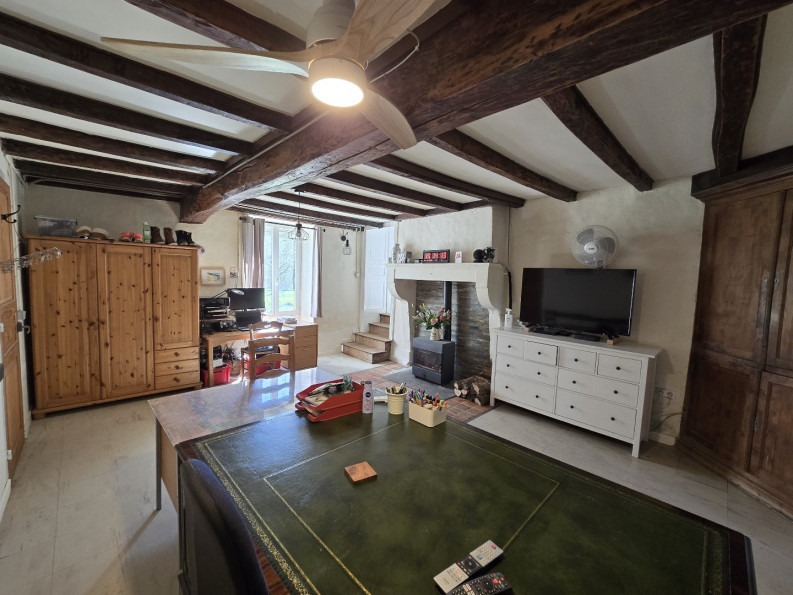 vente Maison de caractère Saint Pierre De Juillers - Photo 13