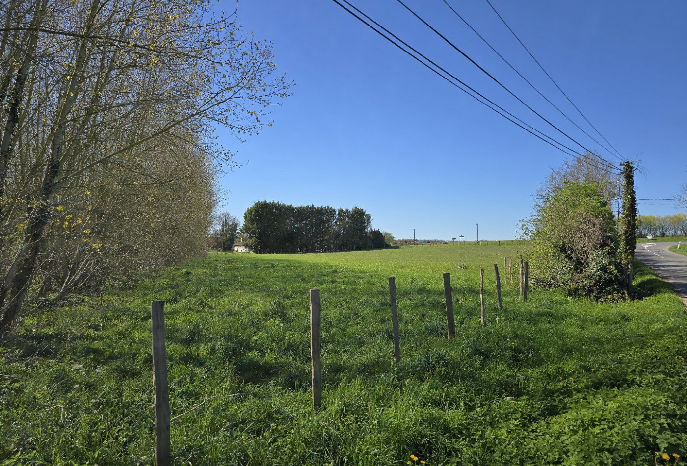 vente Maison de caractère Saint Pierre De Juillers - Photo 5
