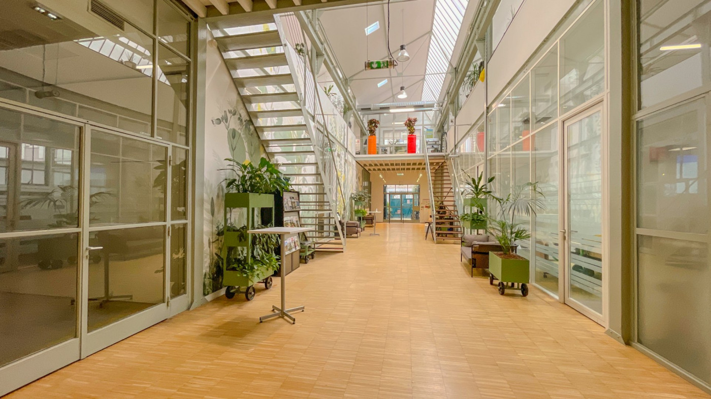 sale Ateliers et bureaux Paris 20eme Arrondissement - Photo 8