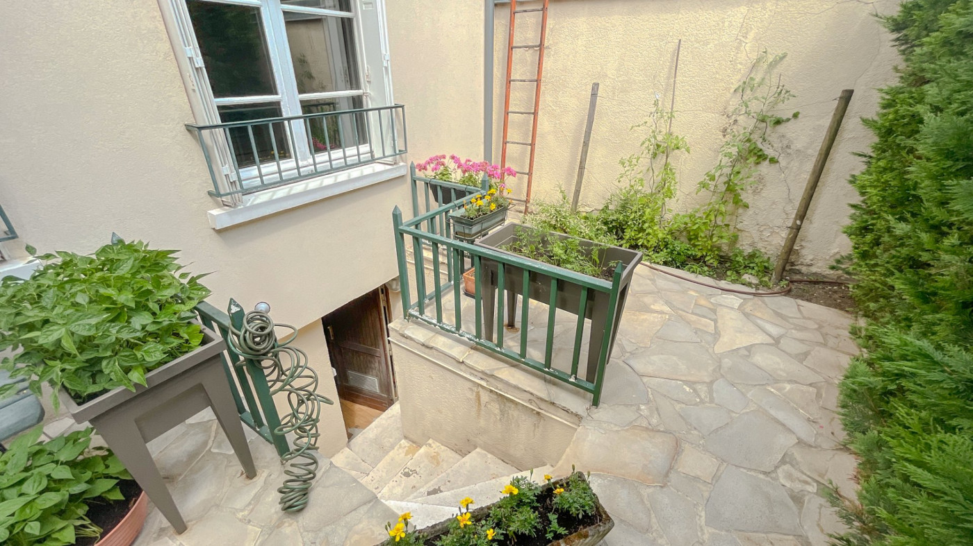 sale Maison Suresnes - Photo 12