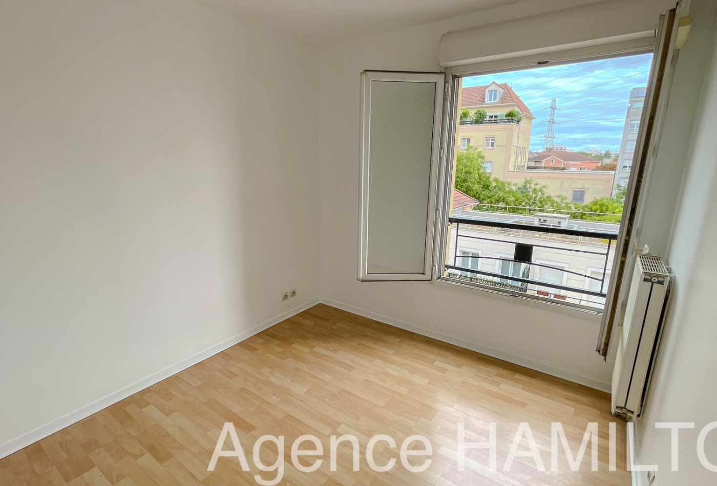 vente Appartement Villeneuve La Garenne - Photo 3