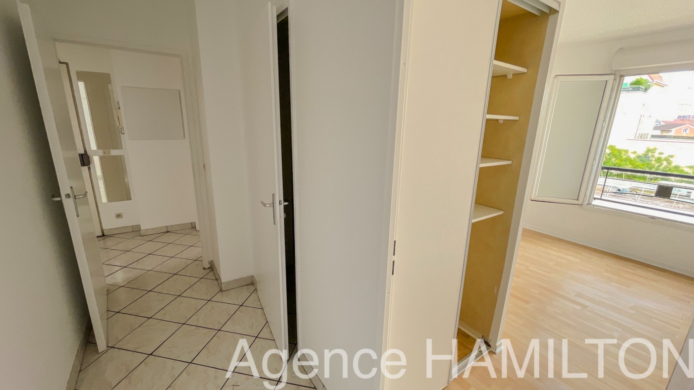 sale Appartement Villeneuve La Garenne - Photo 16