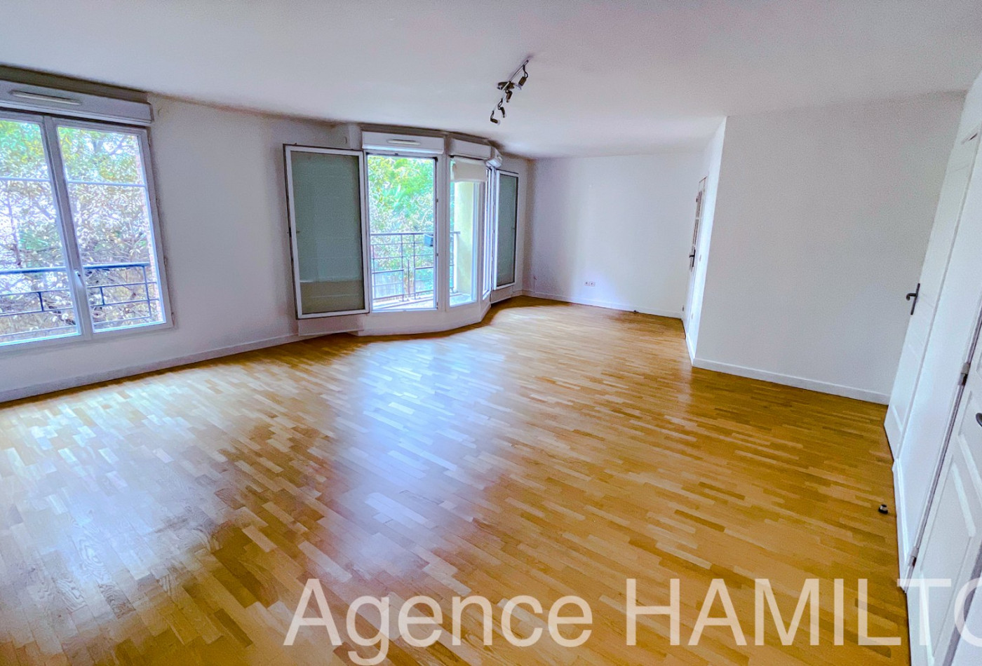vente Appartement Garches - Photo 2