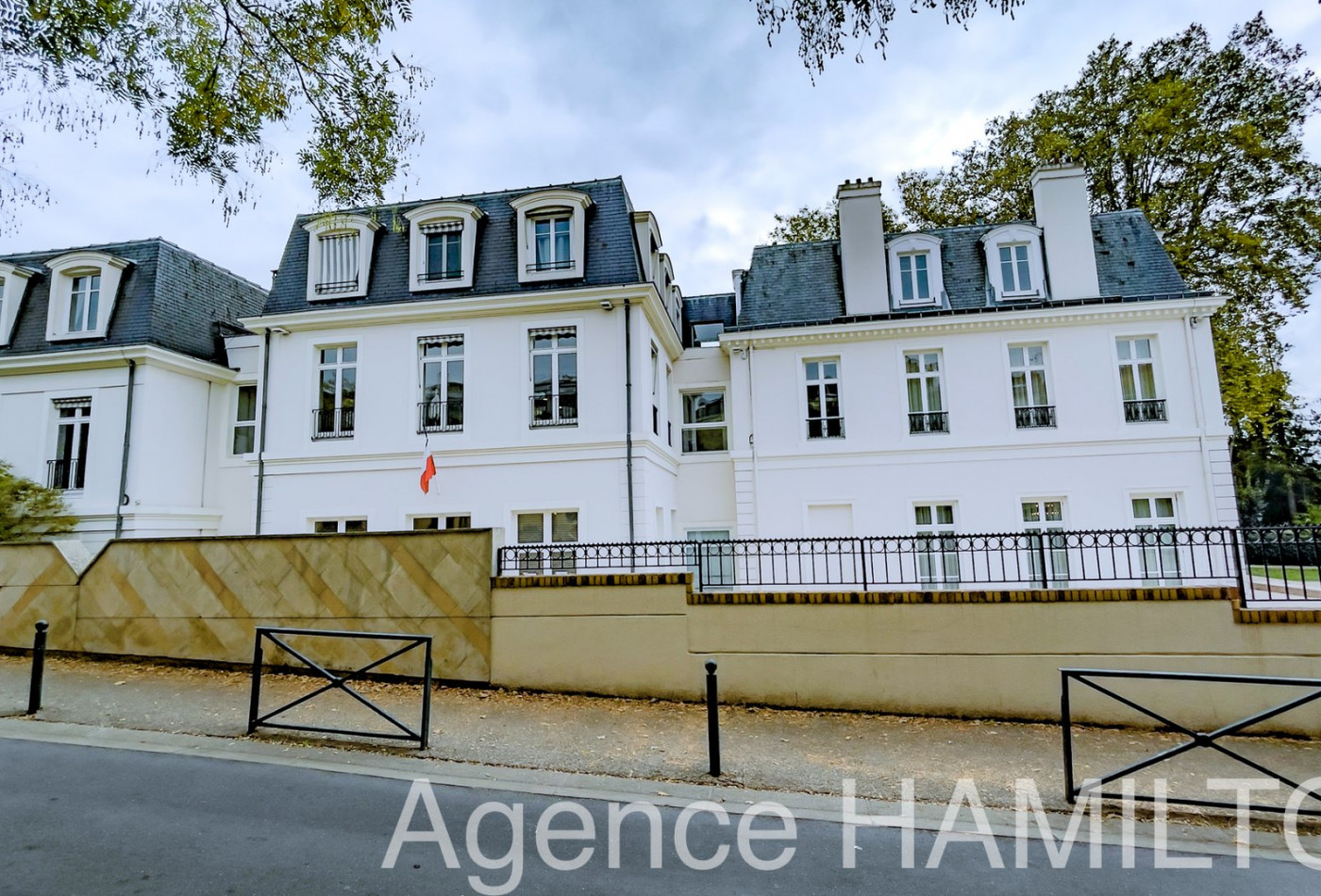 vente Appartement Garches - Photo 1