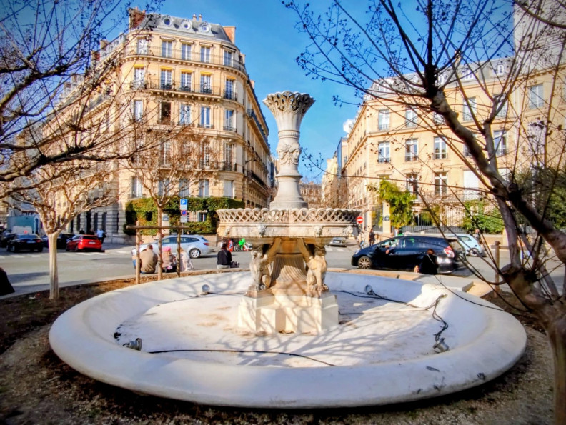 sale Appartement Paris 8eme Arrondissement - Photo 1