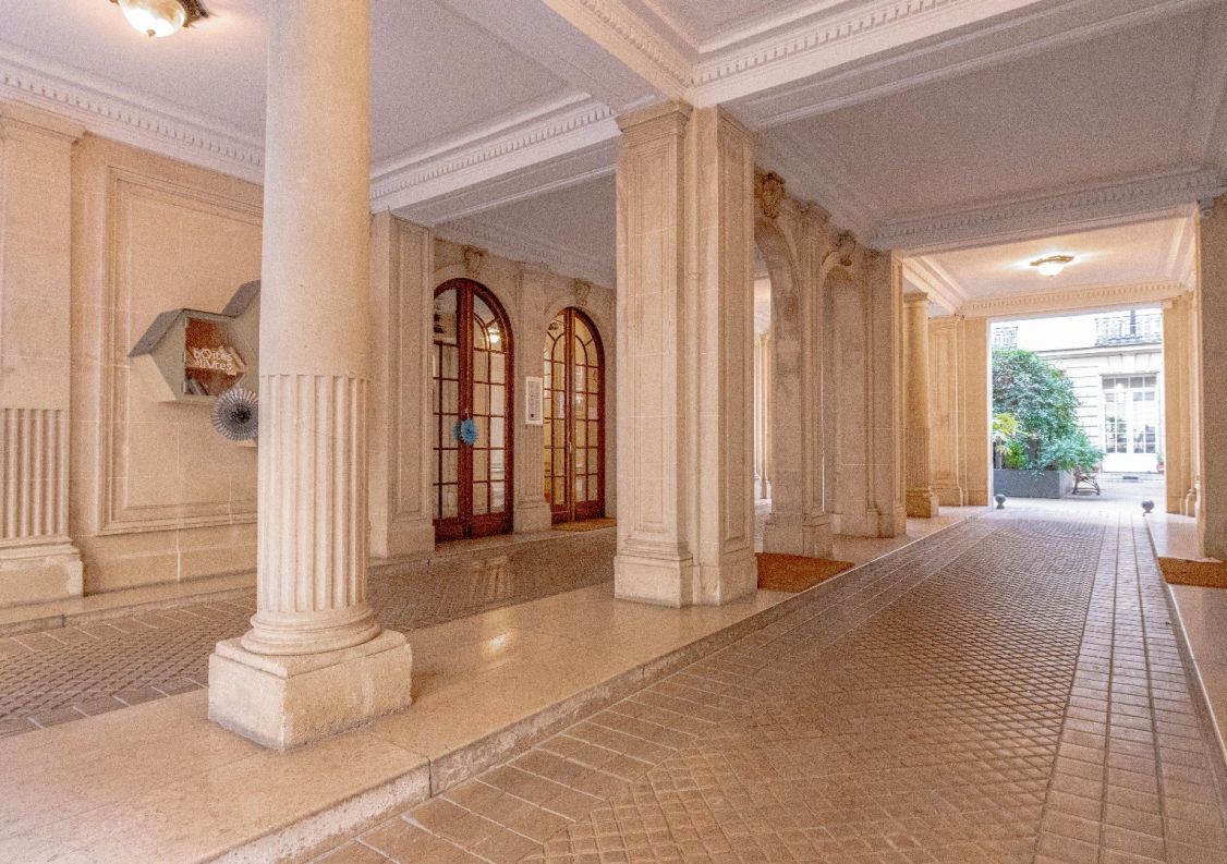 vente Loft/atelier/surface Paris 10eme Arrondissement