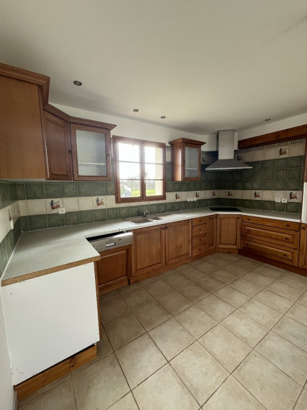 sale Maison Liourdres - Photo 2